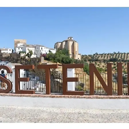La Medina Baja Setenil De Las Bodegas